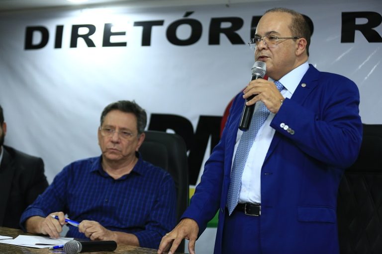 Ibaneis declara torcer por Bolsonaro e cancela participação em debates