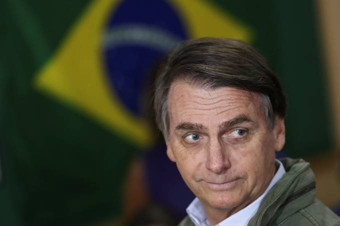O chamado do líder: “Quem dá o norte para o Brasil é a população”, diz Bolsonaro ao convocar o povo para a manifestação do dia 15 de março.