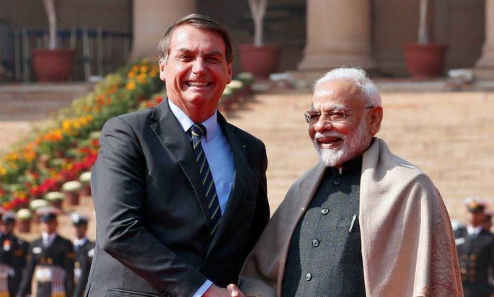 Presidente Jair Bolsonaro e Primeiro Ministro Shakes Hands