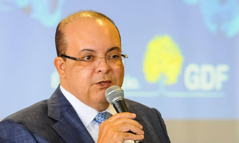 Governador Ibaneis Rocha reforça compromisso com serviço público ao nomear 1.466 profissionais para áreas estratégicas do DF