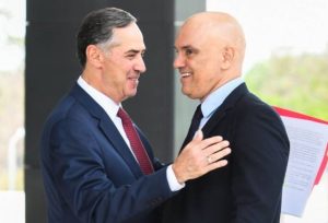 Luís Roberto Barroso e Alexandre de Moraes
