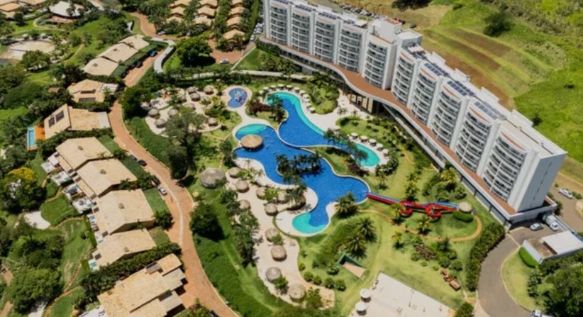 O ministro do Supremo Tribunal Federal Dias Toffoli passou pelo menos 168 dias no Resort Tayayá, localizado em Ribeirão Claro, no Paraná, desde dezembro de 2022. O volume de estadias equivale, na prática, a cerca de um a cada sete dias no local