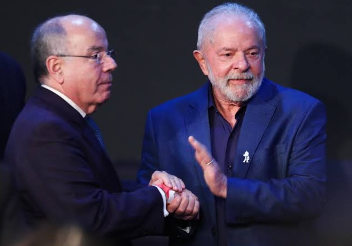 Chanceler Mauro Vieira e Lula (PT) o "Joe Biden Brasileiro"
