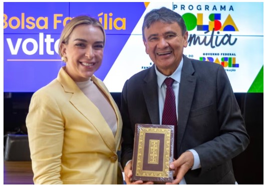 Roberta Luchsinger e o ministro Wellington Dias: 17 “reuniões” fora da agenda.