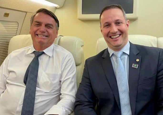 Jair Bolsonaro (PL) e Guilherme Derrite (PP) 