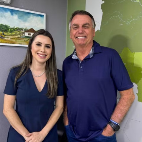 Carol de Toni (PL) e Jair Bolsonaro (PL)